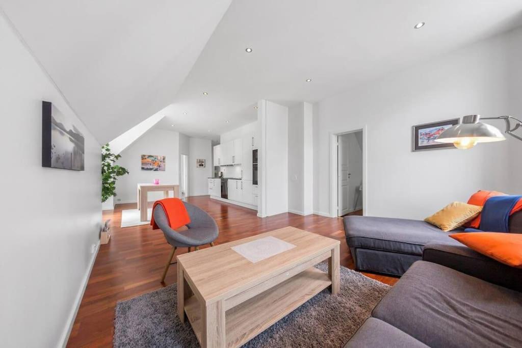 Penthouse By Brosundet, Free Parking Space Ålesund Zewnętrze zdjęcie